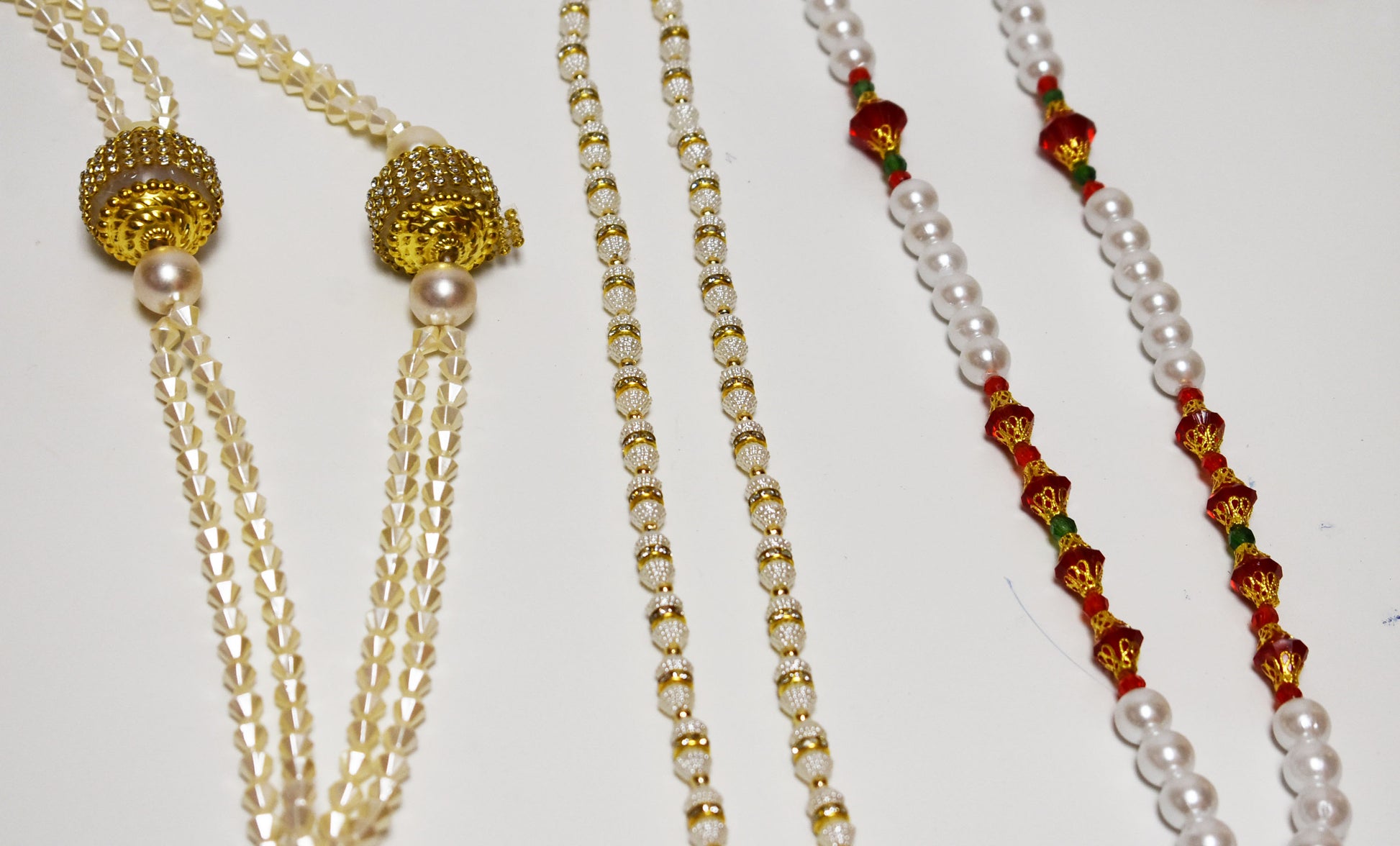 White_Gold_necklaces_for_groom_indian_weddings